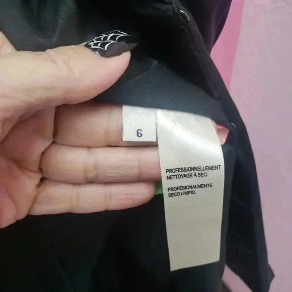 DONCASTER Puff Collar Jacket w/Pleated Front - Picture 3 of 4